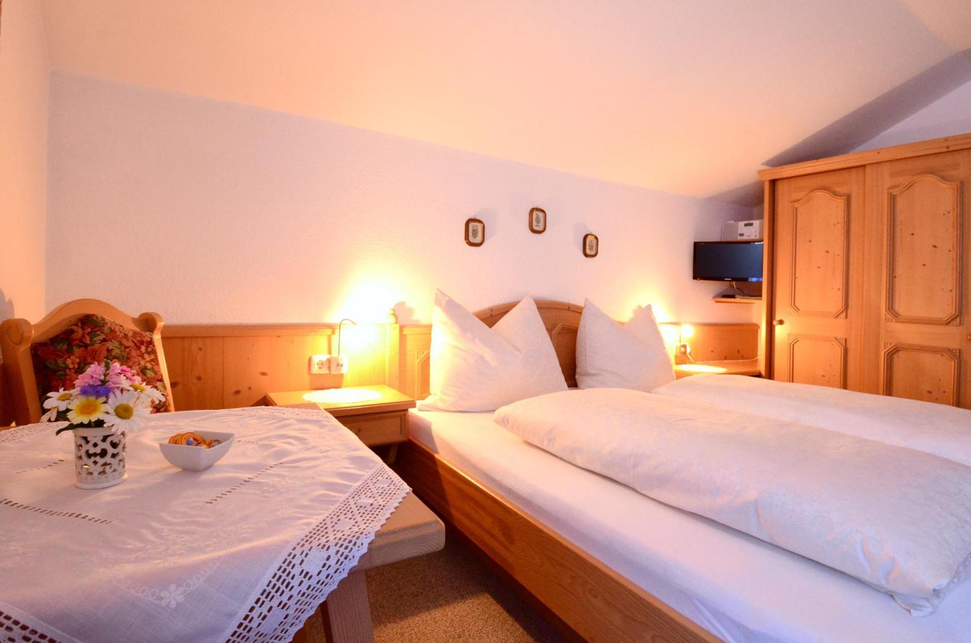 Ferienwohnung Haus Magdalena Abtenau Zimmer foto