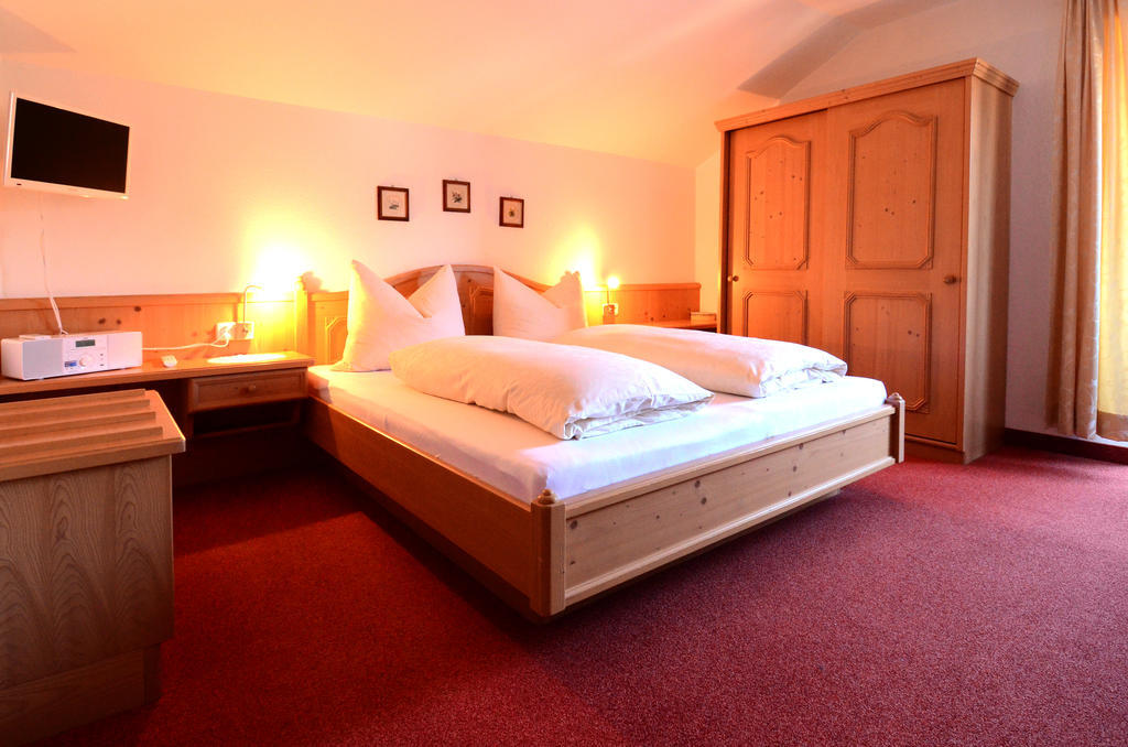 Ferienwohnung Haus Magdalena Abtenau Zimmer foto